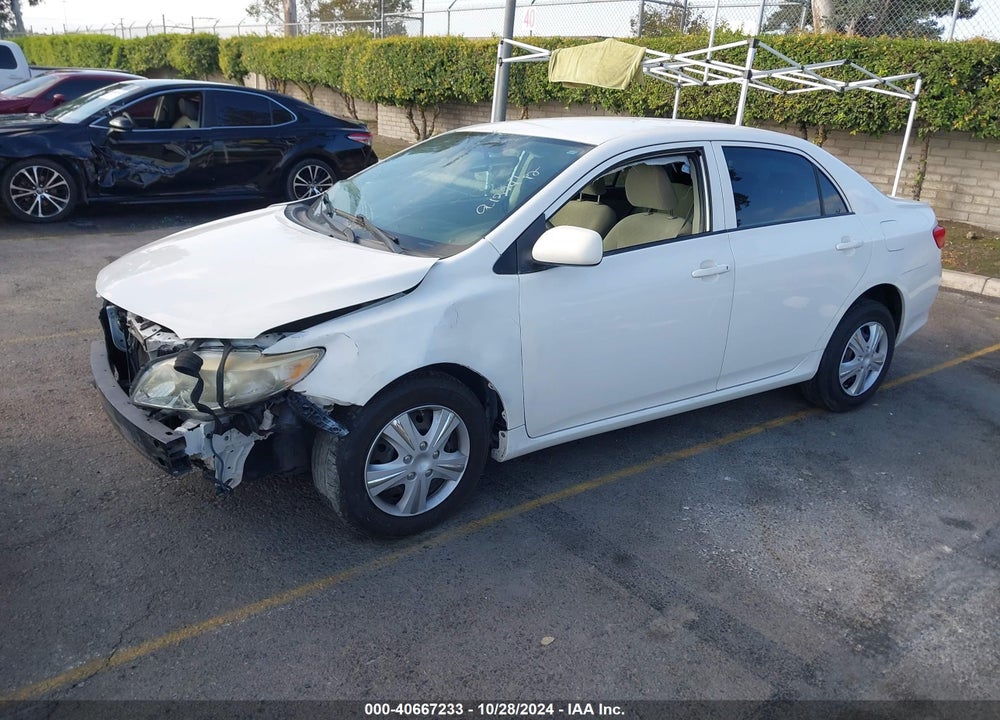 2009 TOYOTA COROLLA LE VIN: JTDBL40E099083229