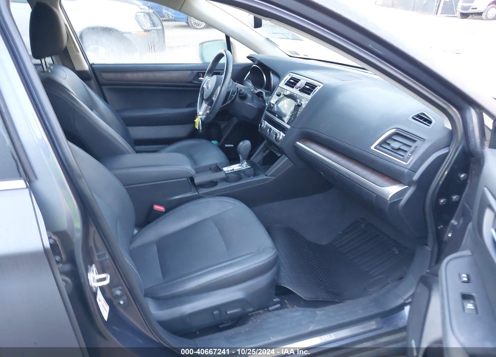2017 SUBARU OUTBACK 2.5I LIMITED VIN: 4S4BSANC5H3246088