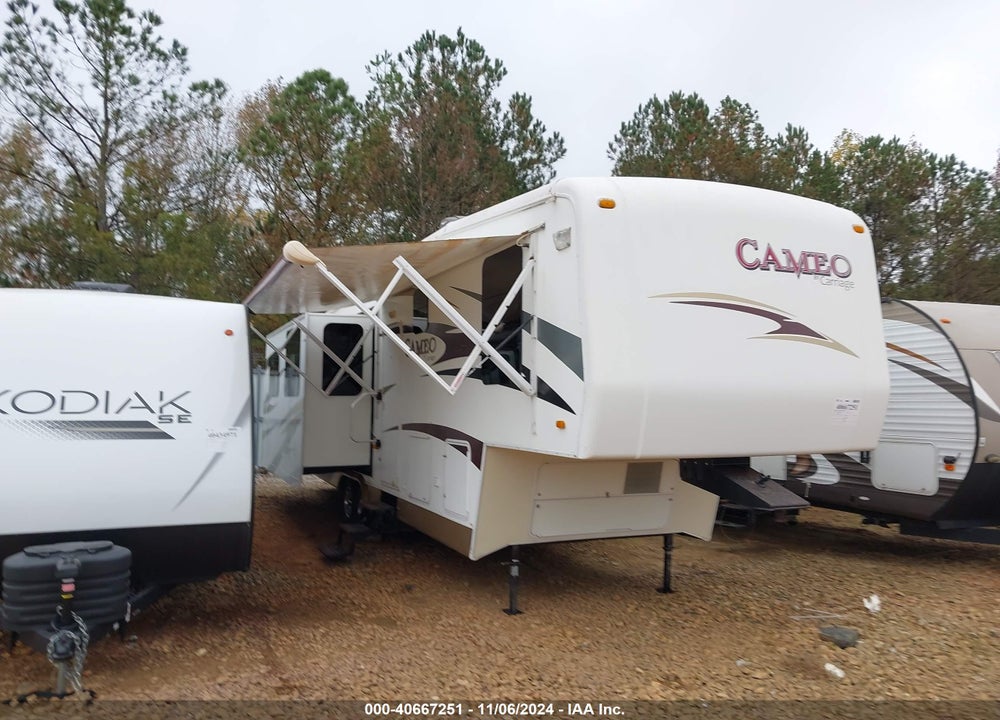 2008 CARRIAGE CAMEO 33CKQ VIN: 16F62E5R481A09415