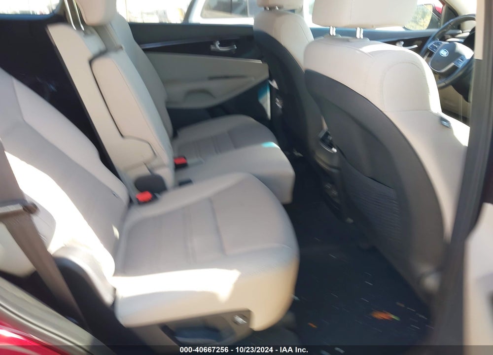 2020 KIA SORENTO 2.4L LX VIN: 5XYPG4A33LG688150