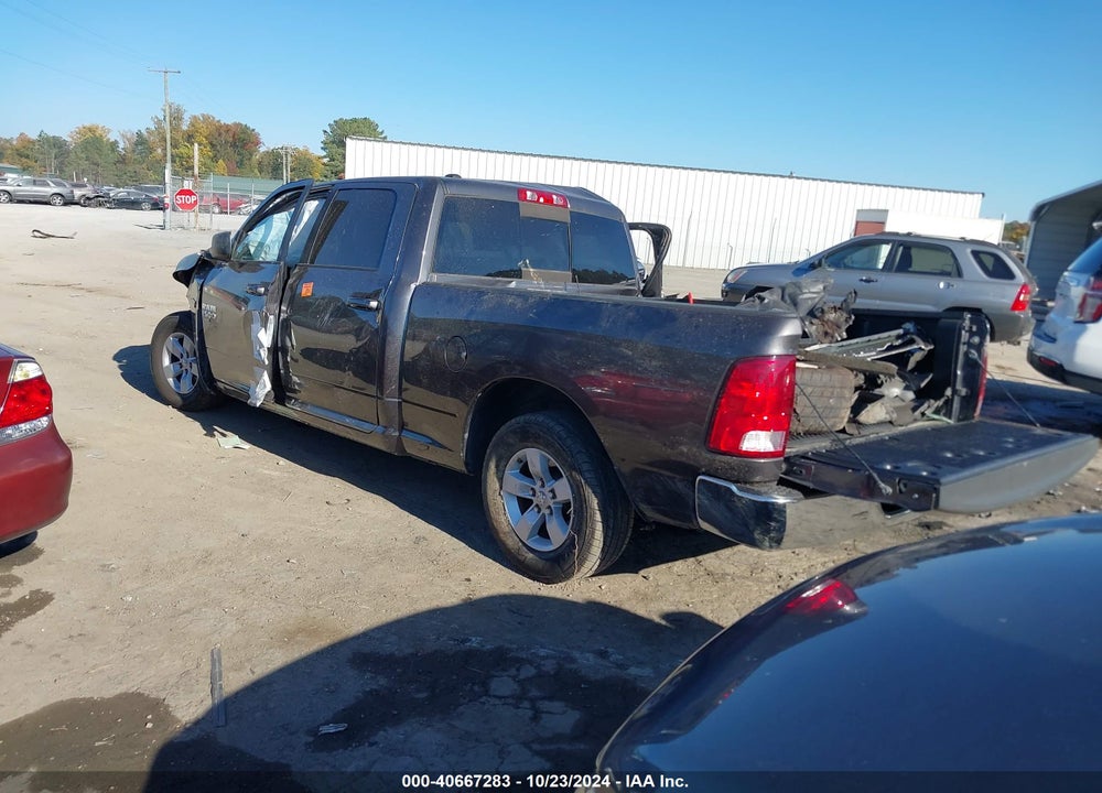 2019 RAM 1500 CLASSIC SLT 4X2 6'4 BOX VIN: 1C6RR6TT5KS584738