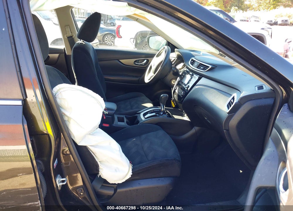 2014 NISSAN ROGUE S VIN: 5N1AT2MV3EC817980