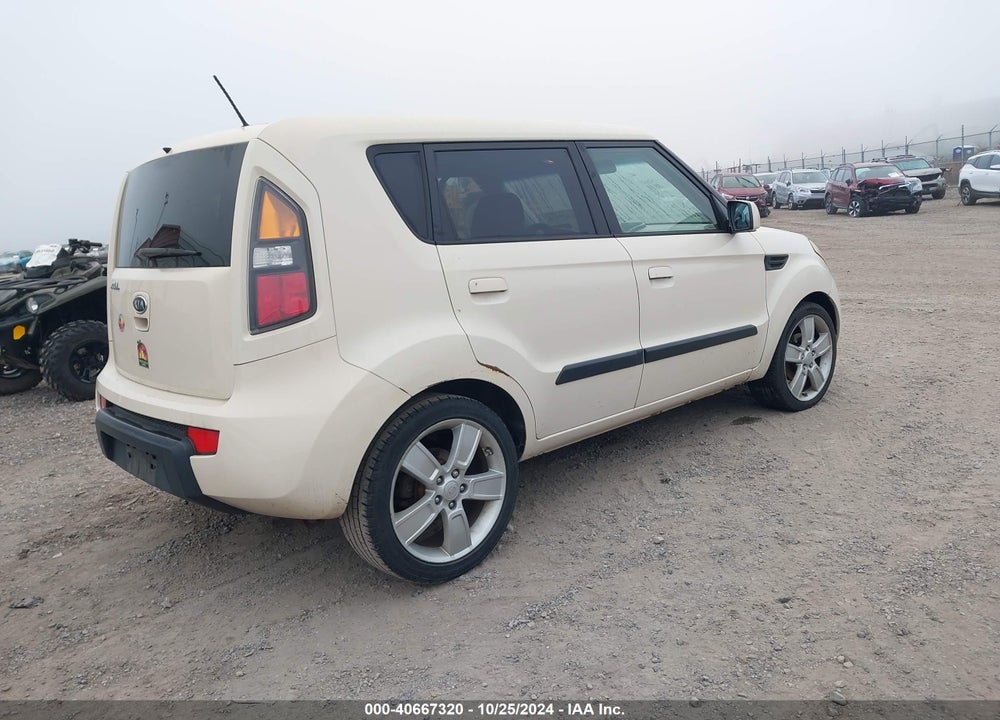 2010 KIA SOUL VIN: KNDJT2A26A7038882