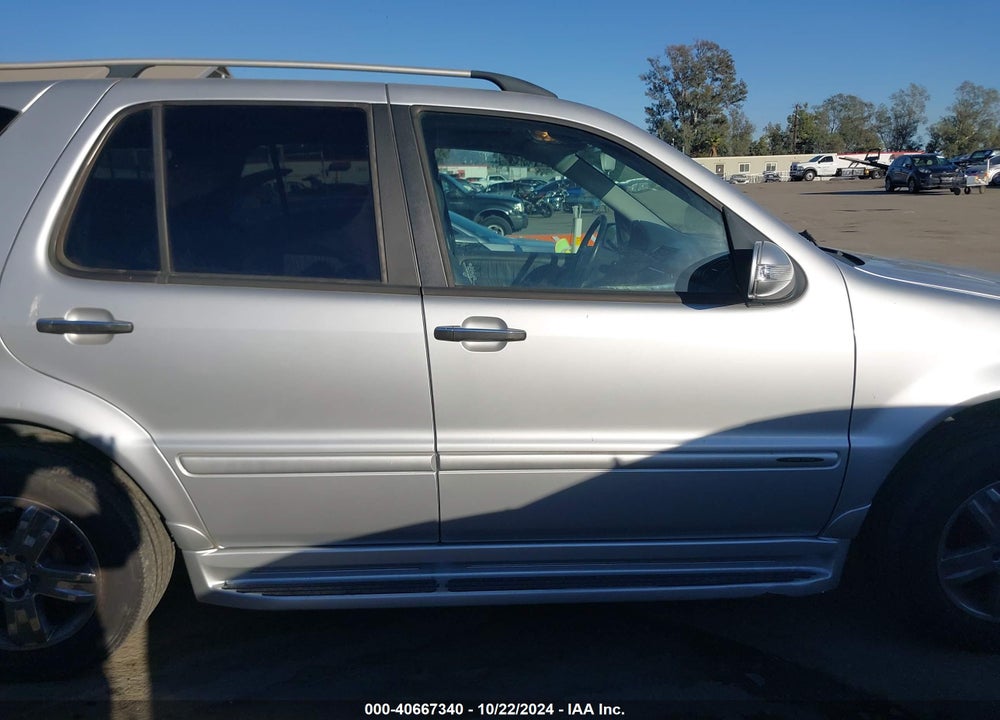 2005 MERCEDES-BENZ ML 350 4MATIC VIN: 4JGAB57EX5A566242
