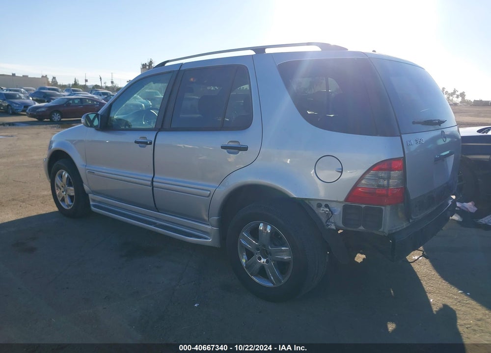 2005 MERCEDES-BENZ ML 350 4MATIC VIN: 4JGAB57EX5A566242
