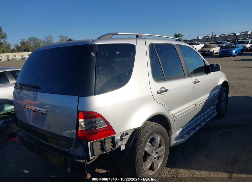 2005 MERCEDES-BENZ ML 350 4MATIC VIN: 4JGAB57EX5A566242