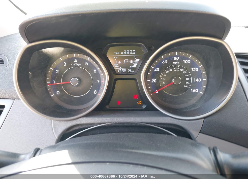 2016 HYUNDAI ELANTRA SE VIN: 5NPDH4AE9GH768584