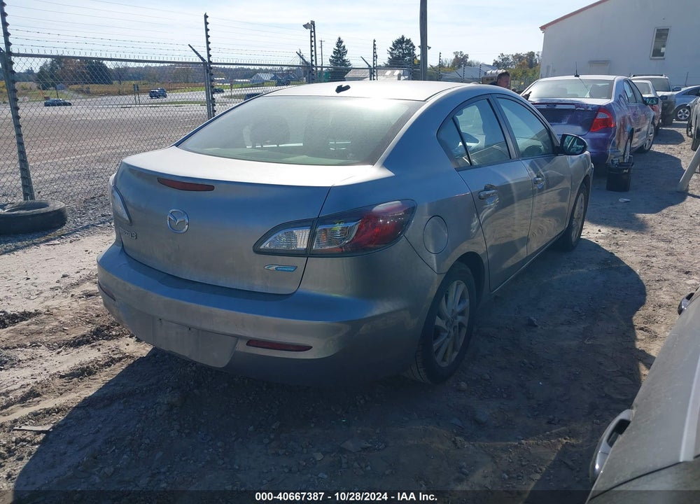 2012 MAZDA 3 I GRAND TOURING VIN: JM1BL1W83C1600528