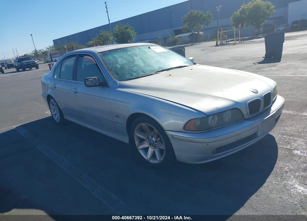2003 BMW 525I VIN: WBADT33403GF43384