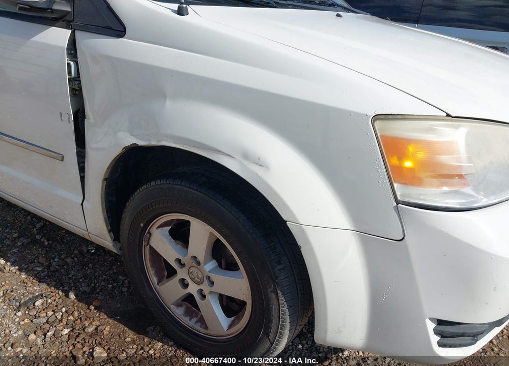 2010 DODGE GRAND CARAVAN SXT VIN: 2D4RN5D13AR323588