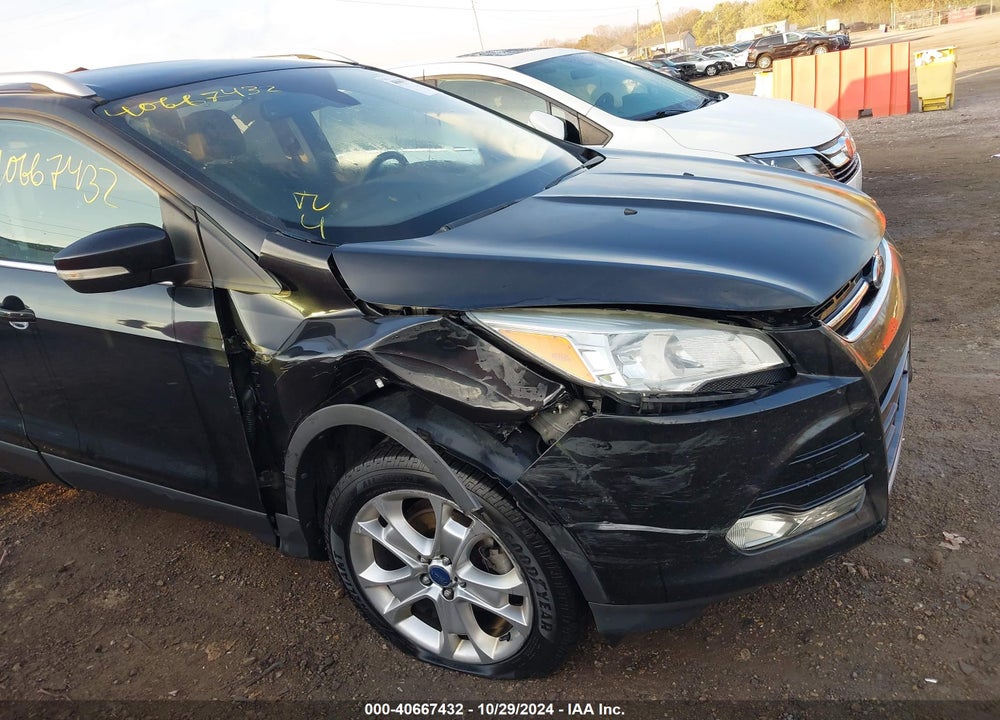 2014 FORD ESCAPE TITANIUM VIN: 1FMCU0JX3EUC43584