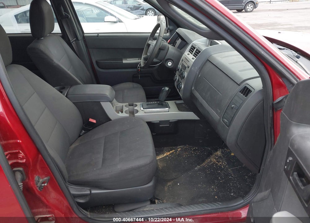 2010 FORD ESCAPE XLT VIN: 1FMCU9DG5AKC22175