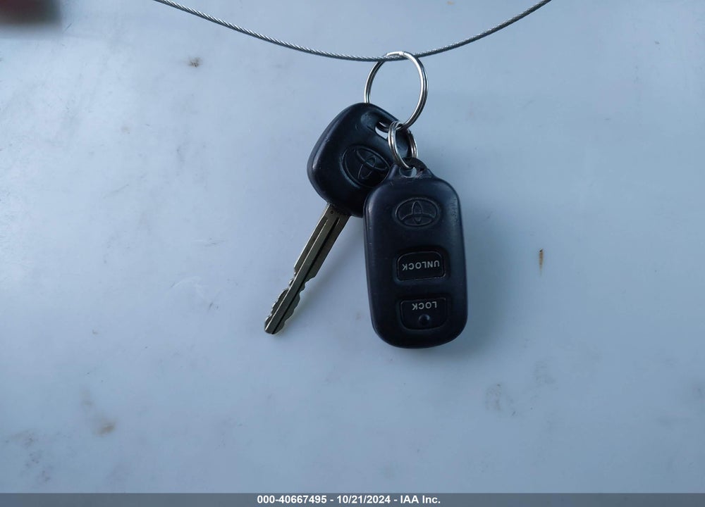 2006 TOYOTA COROLLA LE VIN: 2T1BR30E46C587913