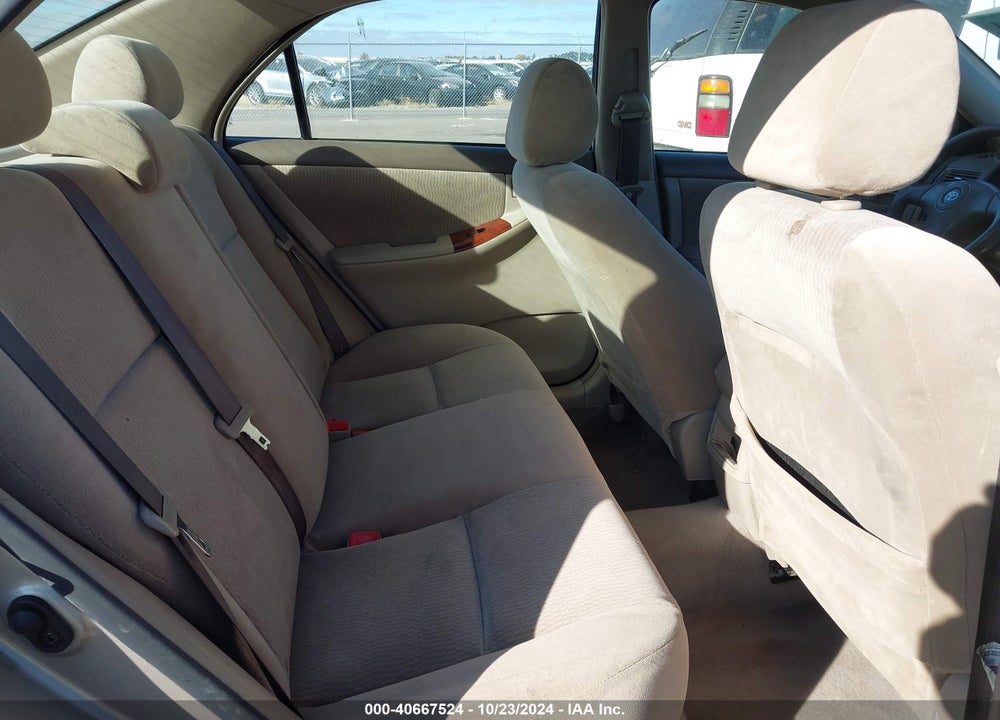 2005 TOYOTA COROLLA LE VIN: 1NXBR32E95Z514871