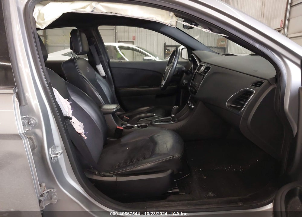2013 CHRYSLER 200 LIMITED VIN: 1C3CCBCG3DN729373