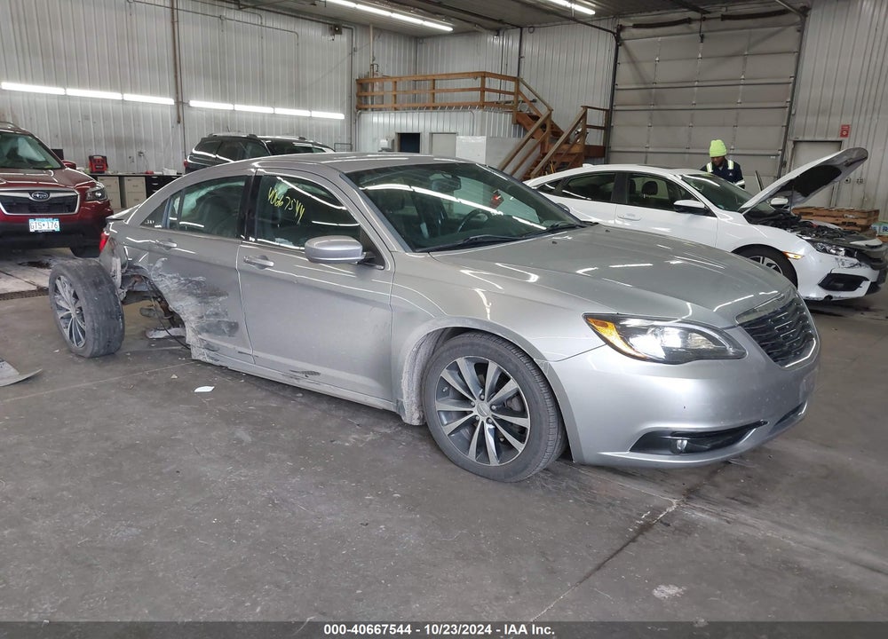 2013 CHRYSLER 200 LIMITED VIN: 1C3CCBCG3DN729373