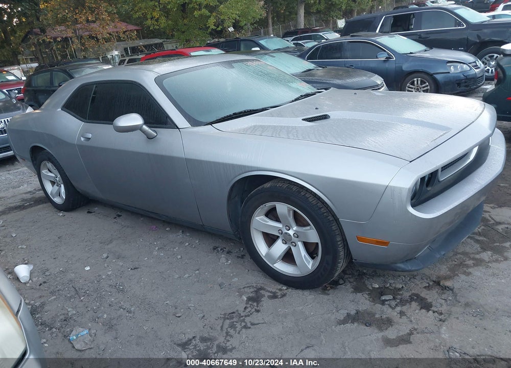 2014 DODGE CHALLENGER SXT PLUS VIN: 2C3CDYAG7EH285900