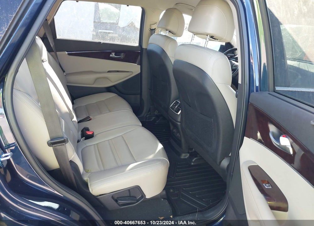 2017 KIA SORENTO 3.3L EX VIN: 5XYPH4A53HG301344