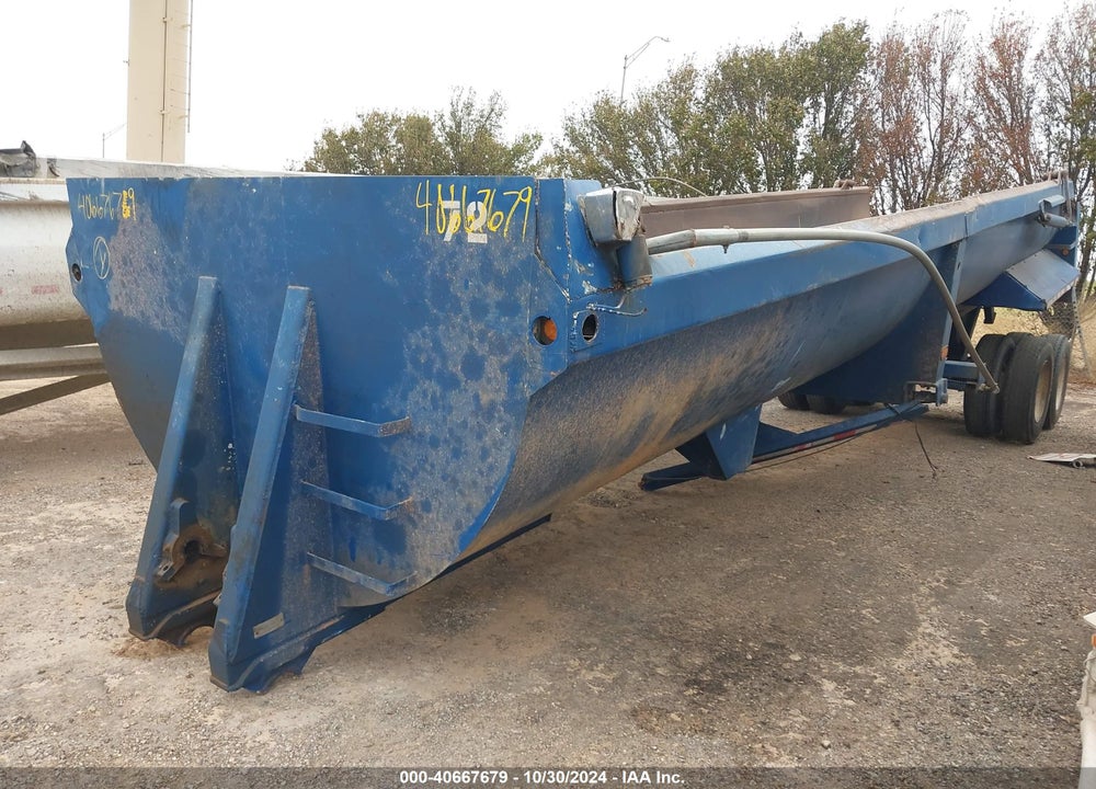 2000 CPS TRAILER CO --- VIN: 4Z4515424YP003109