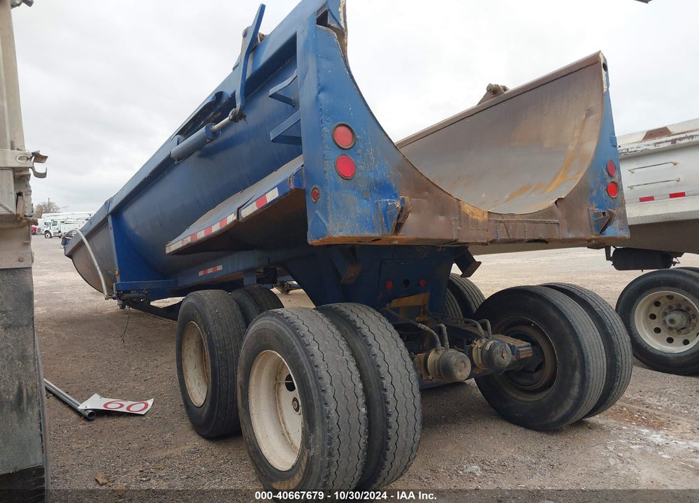 2000 CPS TRAILER CO --- VIN: 4Z4515424YP003109