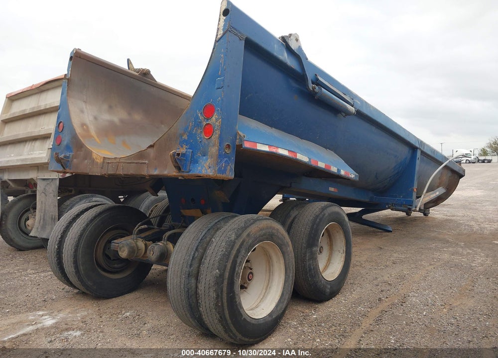 2000 CPS TRAILER CO --- VIN: 4Z4515424YP003109