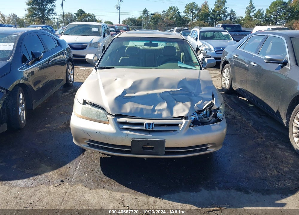 2002 HONDA ACCORD 2.3 EX VIN: 1HGCG566X2A131839