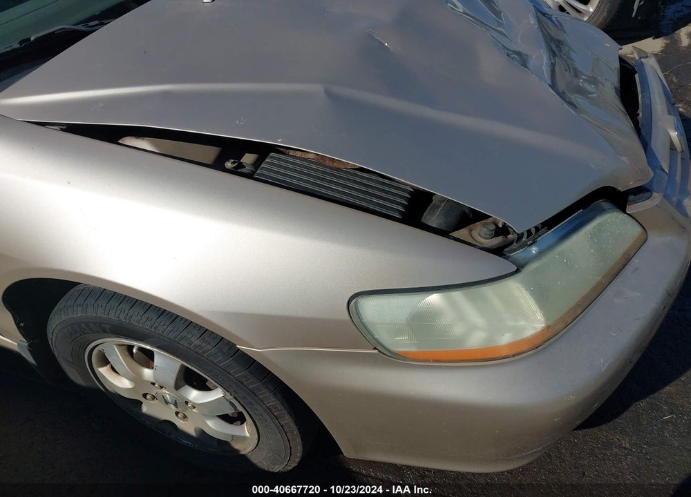 2002 HONDA ACCORD 2.3 EX VIN: 1HGCG566X2A131839