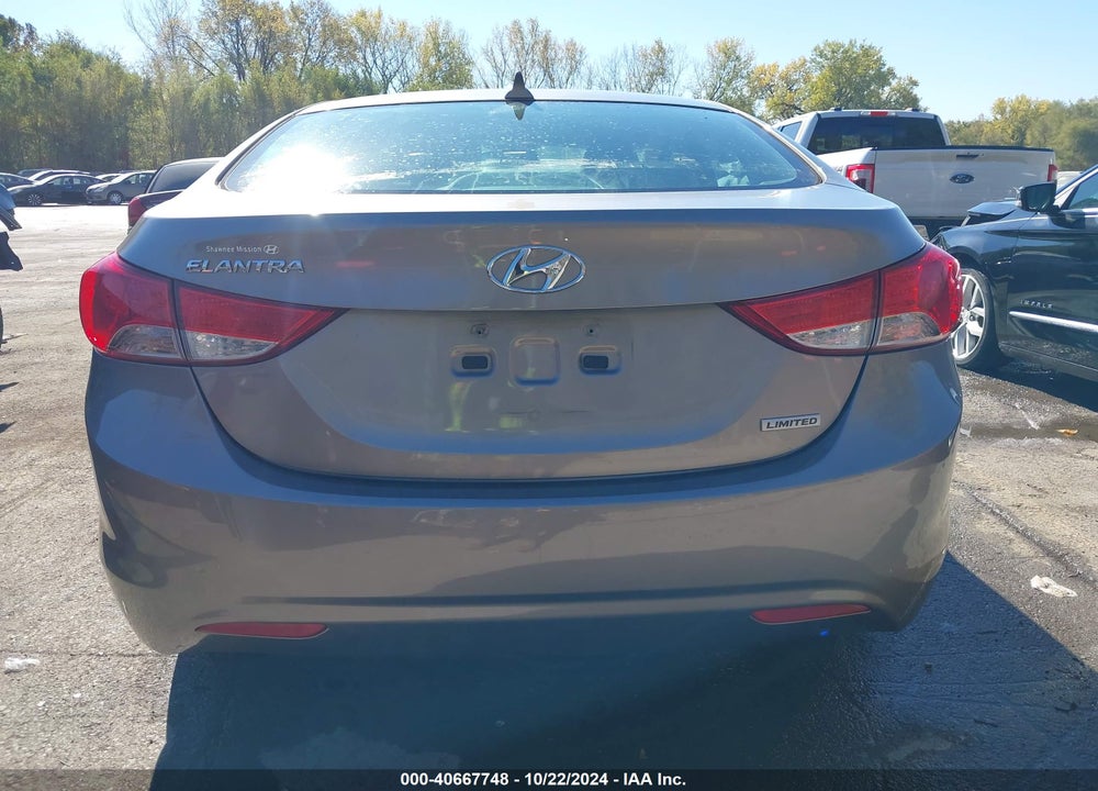 2013 HYUNDAI ELANTRA LIMITED VIN: 5NPDH4AE8DH242474
