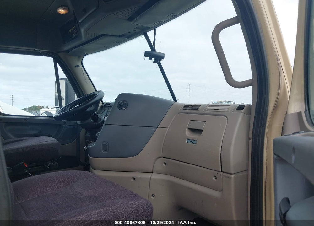 2016 FREIGHTLINER CASCADIA 125 VIN: 1FUJGED55GLHN2249