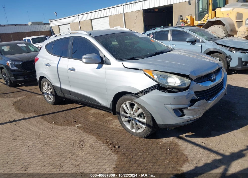 2013 HYUNDAI TUCSON LIMITED VIN: KM8JU3AC0DU736790