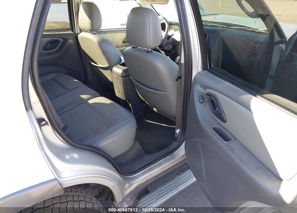 2006 FORD ESCAPE VIN: 1FMYU93146KC43254