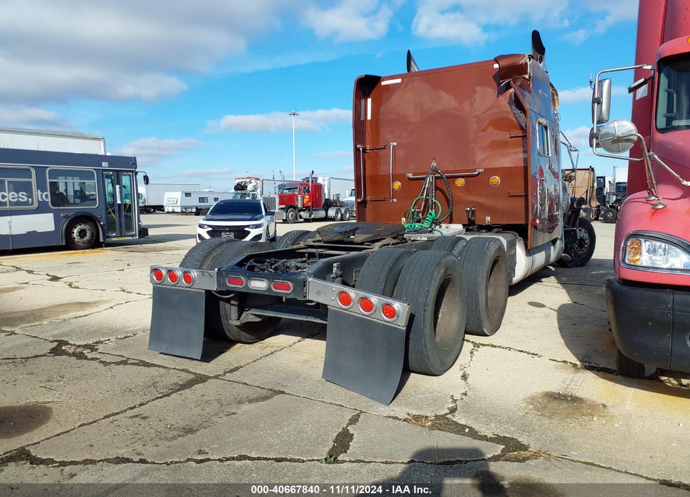2017 PETERBILT 389 VIN: 1XPXD49X0HD415476