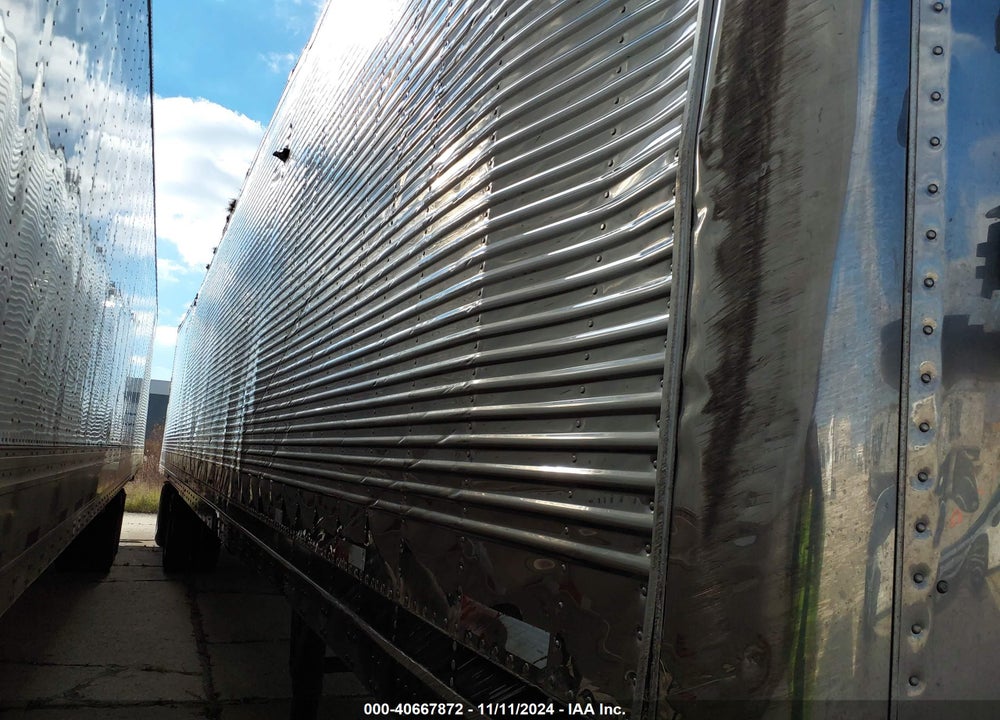 2016 WABASH NATIONAL CORP --- VIN: 1JJV532B8GL941171