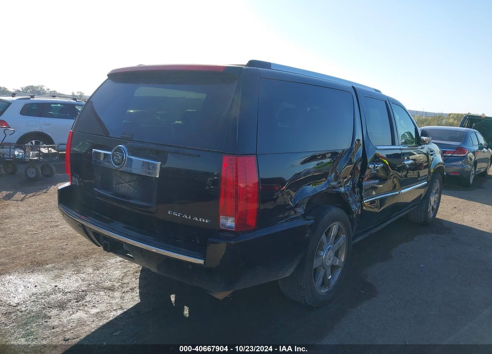 2012 CADILLAC ESCALADE ESV LUXURY VIN: 1GYS3HEF9CR201174