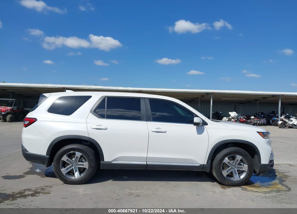 2025 HONDA PILOT EX-L VIN: 5FNYG2H49SB006630