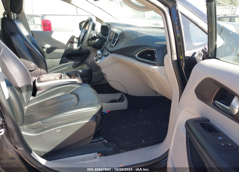 2020 CHRYSLER VOYAGER LXI VIN: 2C4RC1DG5LR256981