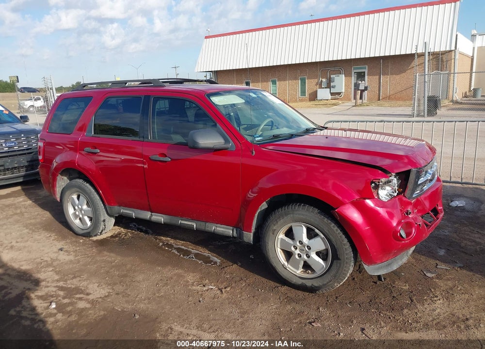 2010 FORD ESCAPE XLS VIN: 1FMCU0C75AKC67162