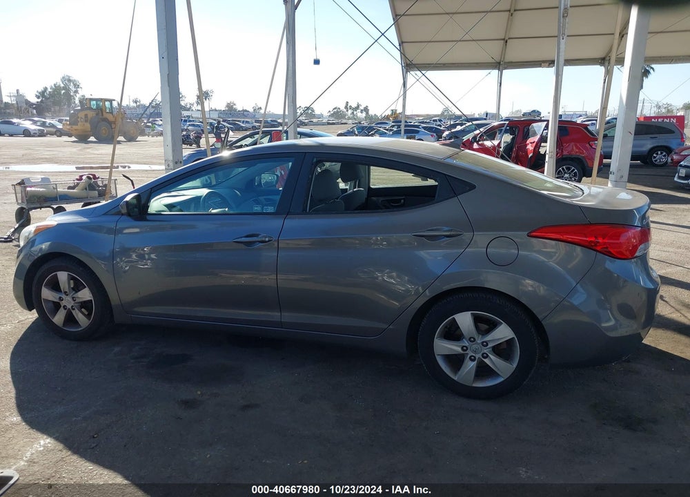 2012 HYUNDAI ELANTRA GLS VIN: 5NPDH4AE8CH132796