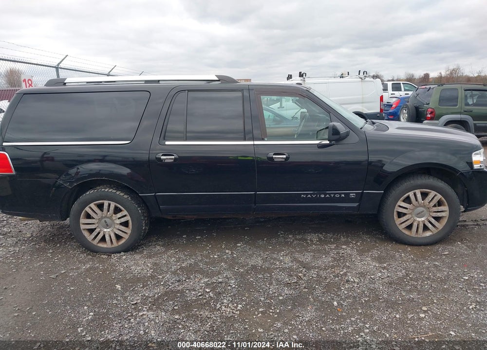 2011 LINCOLN NAVIGATOR L VIN: 5LMJJ3J59BEJ09603
