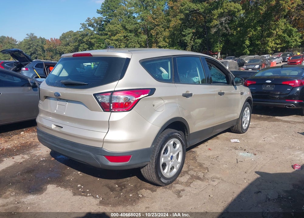 2018 FORD ESCAPE S VIN: 1FMCU0F70JUA16095