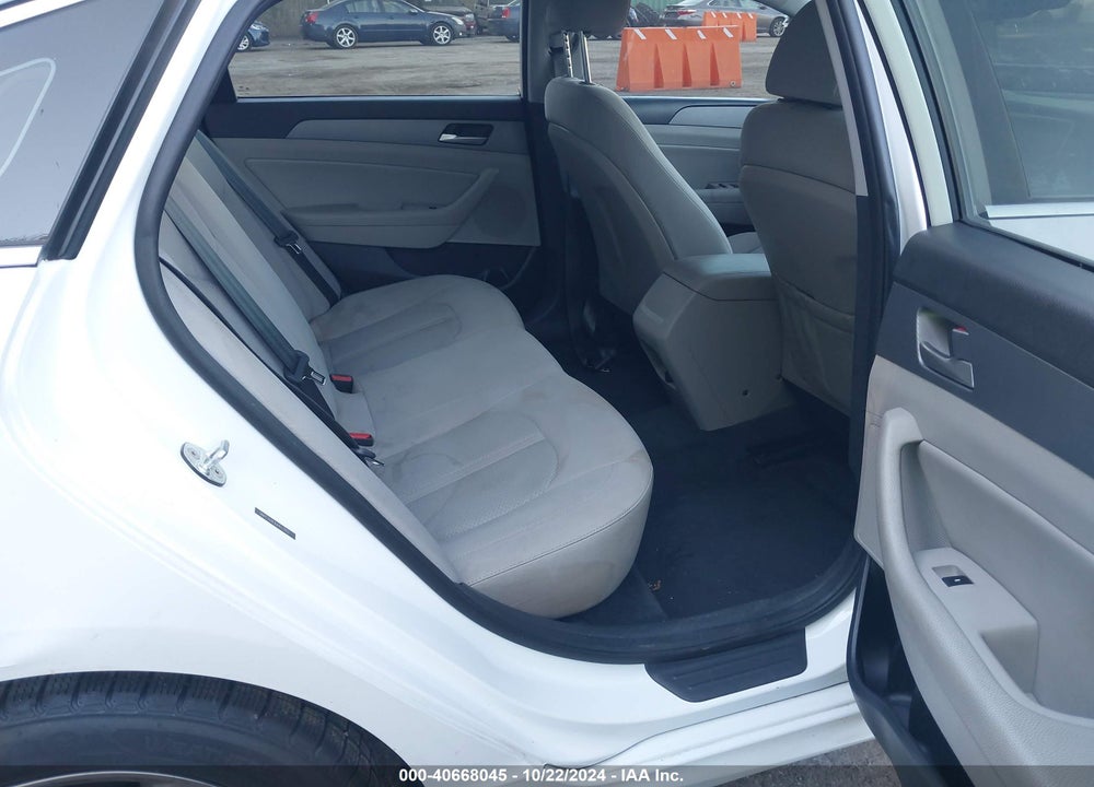 2018 HYUNDAI SONATA SEL VIN: 5NPE34AF8JH613902