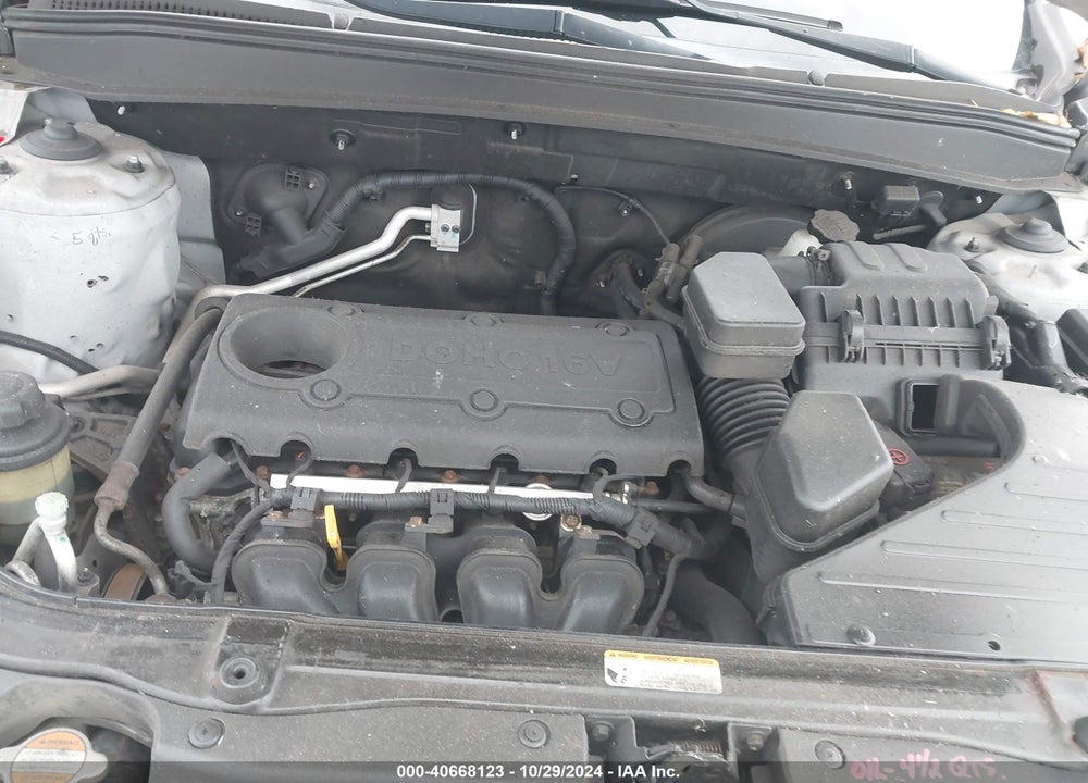 2012 HYUNDAI SANTA FE GLS VIN: 5XYZGDAB7CG142791