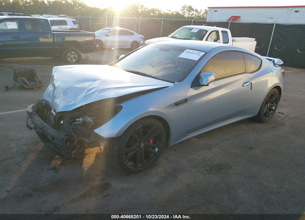 2010 HYUNDAI GENESIS 3.8 TRACK VIN: KMHHU6KH0AU017528