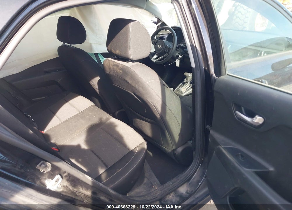 2019 KIA RIO 5-DOOR S VIN: 3KPA25AB7KE199585