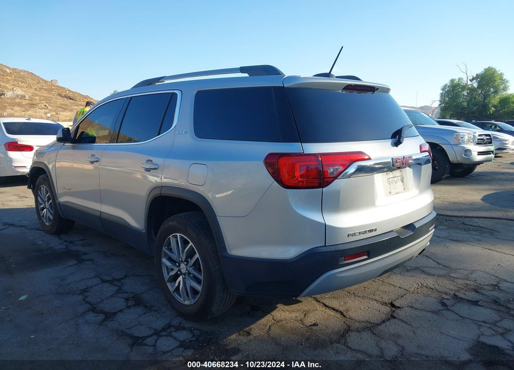 2017 GMC ACADIA SLE-2 VIN: 1GKKNLLAXHZ271482