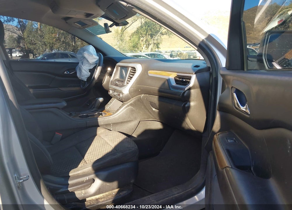 2017 GMC ACADIA SLE-2 VIN: 1GKKNLLAXHZ271482