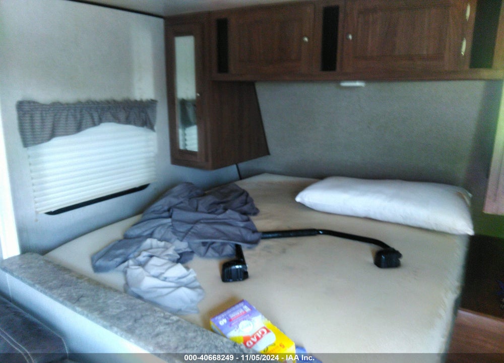 2019 PIONEER 25FT CAMPER VIN: 5SFPB2929KE388924