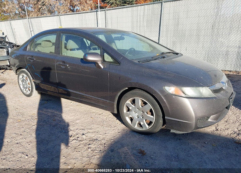2010 HONDA CIVIC LX VIN: 19XFA1F54AE058671