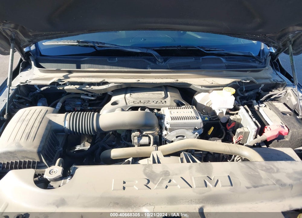 2021 RAM 1500 LAIE  4X4 5'7 BOX VIN: 1C6SRFJT4MN808331