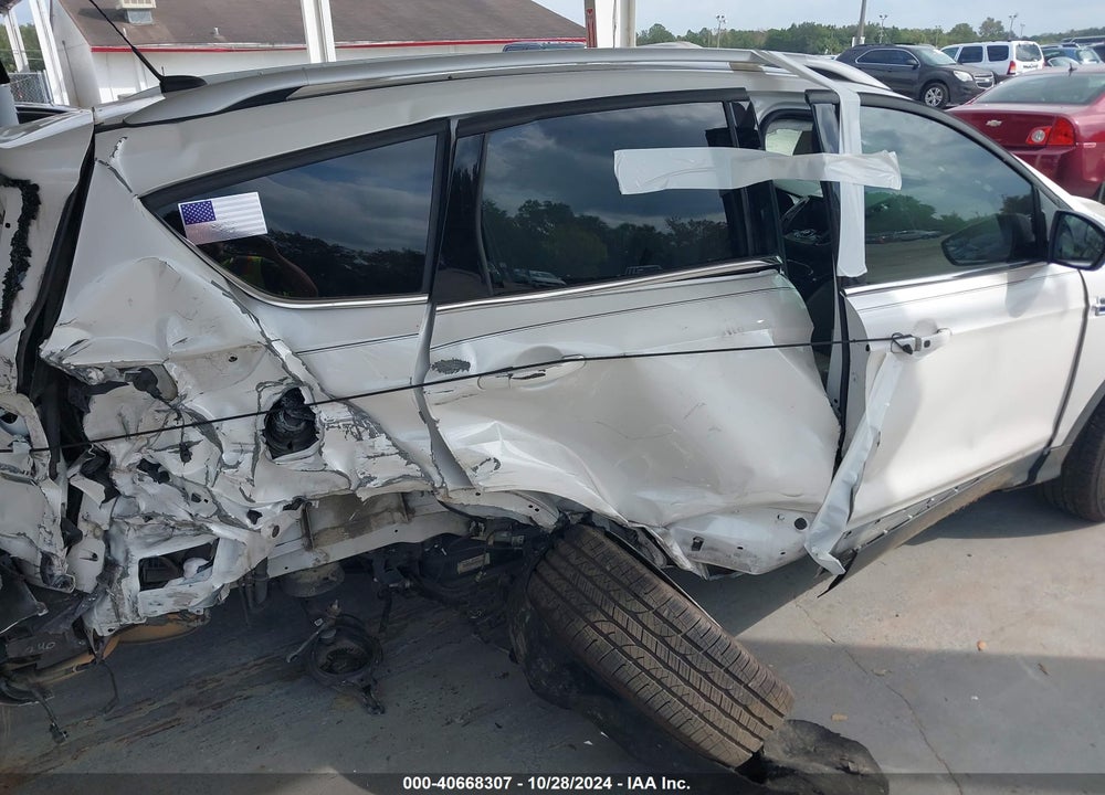 2015 FORD ESCAPE TITANIUM VIN: 1FMCU9J93FUB68943